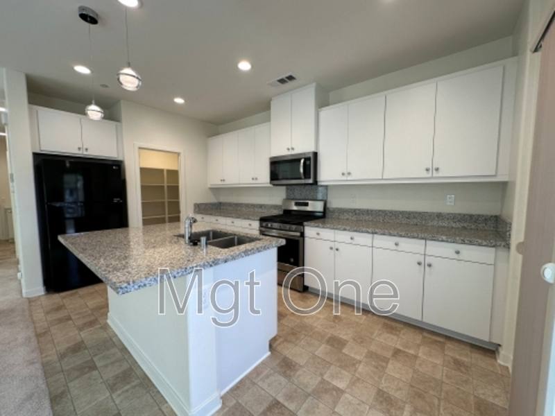 12844 Sovite Way, Moreno Valley, CA 92555 - House for Rent - Image 2