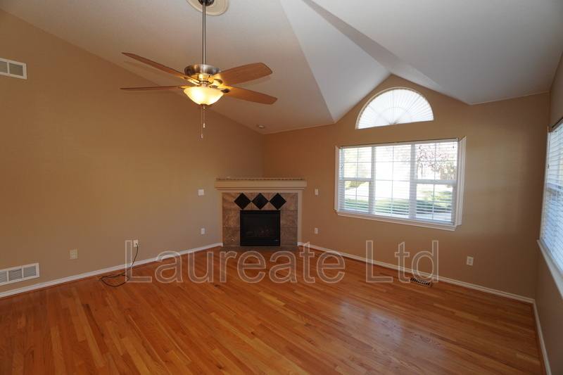 3036 S Waco Court, Aurora, CO 80013 - House for Rent - Image 2