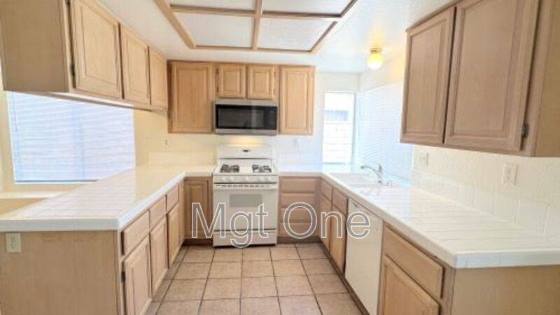 25215 Morning Dove Way, Moreno Valley, CA 92551 - House for Rent - Image 2