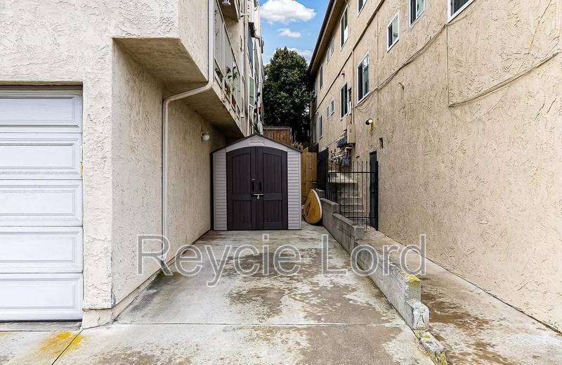 4380 Temecula St #4, San Diego, CA 92107 - Townhouse for Rent - Image 9