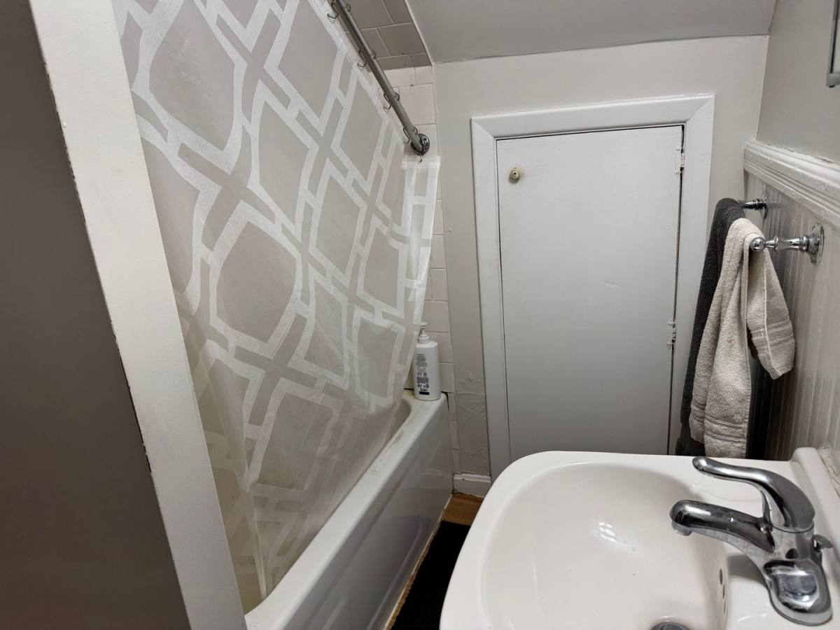 6 Lawton St, Pawtucket, RI 02860 - Apartment for Rent - Image 6