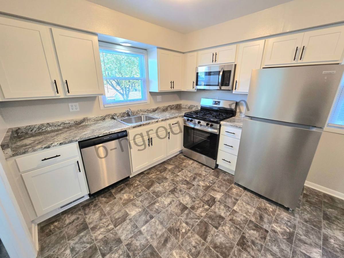 5031 24th Ave, Kenosha, WI 53140 - Apartment for Rent - Image 9