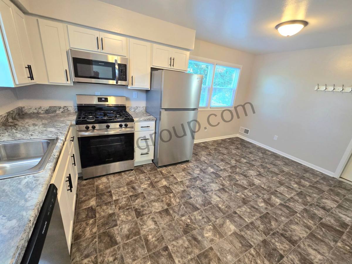 5031 24th Ave, Kenosha, WI 53140 - Apartment for Rent - Image 10