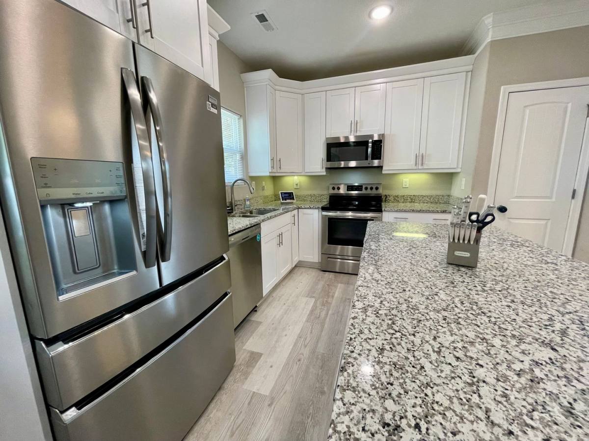 540 E Gilpin Ave, Norfolk, VA 23503 - House for Rent - Image 10
