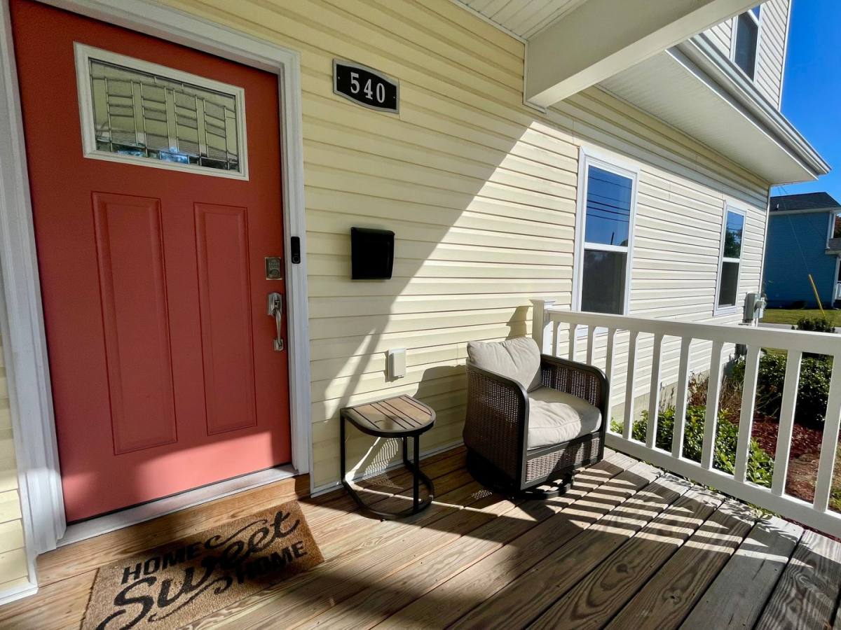 540 E Gilpin Ave, Norfolk, VA 23503 - House for Rent - Image 3