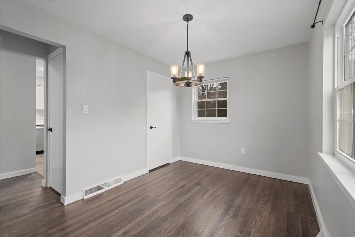 119 Bygate Circle, Pittsburgh, PA 15220 - House for Rent - Image 10