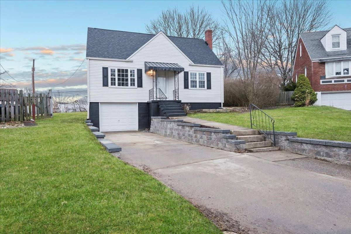 119 Bygate Circle, Pittsburgh, PA 15220 - House for Rent - Image 2