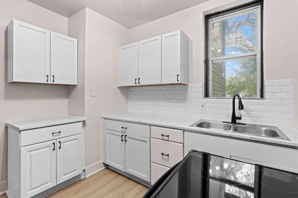 Apartment for rent at 3149 Potomac St, St. Louis, MO 63118