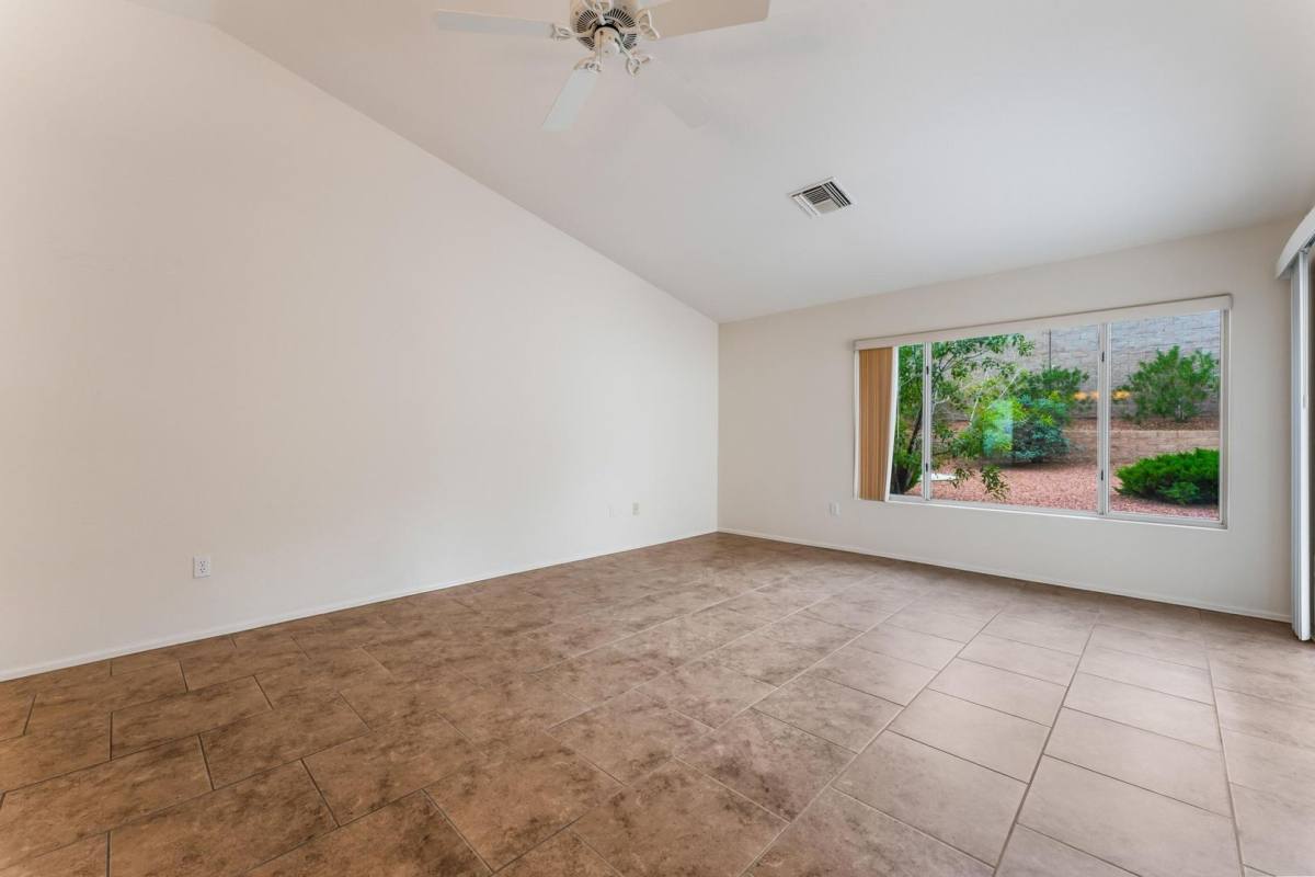 10713 Hunters Woods Place, Las Vegas, NV 89134 - House for Rent - Image 8