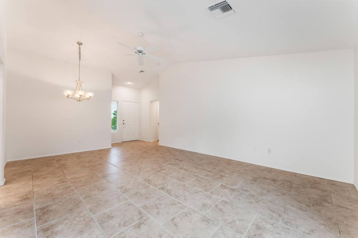 10713 Hunters Woods Place, Las Vegas, NV 89134 - House for Rent - Image 6