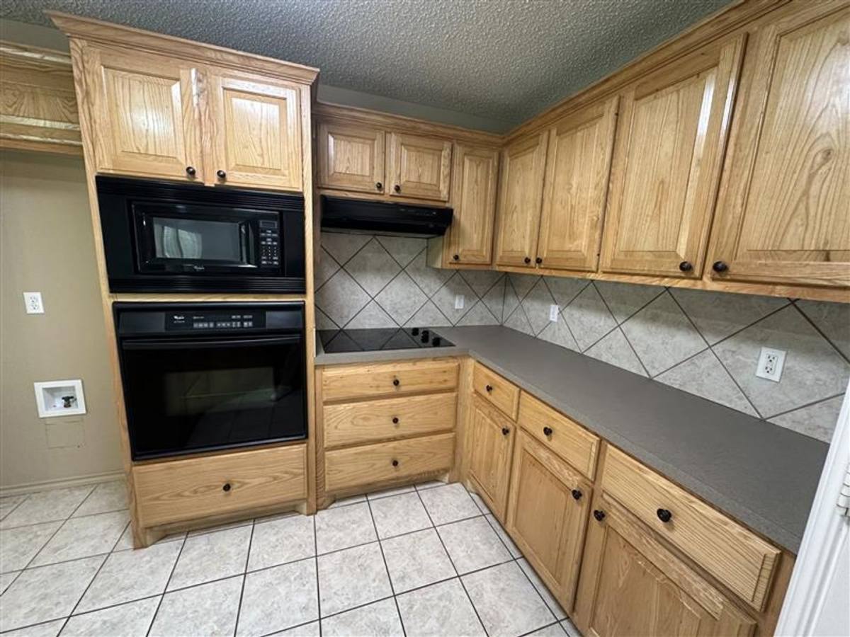 2305 Haverhill Dr, Tyler, TX 75707 - House for Rent - Image 10