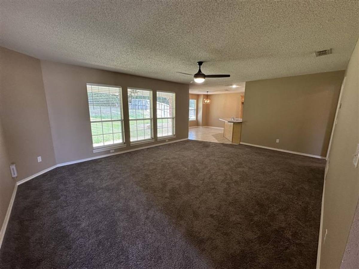 2305 Haverhill Dr, Tyler, TX 75707 - House for Rent - Image 4