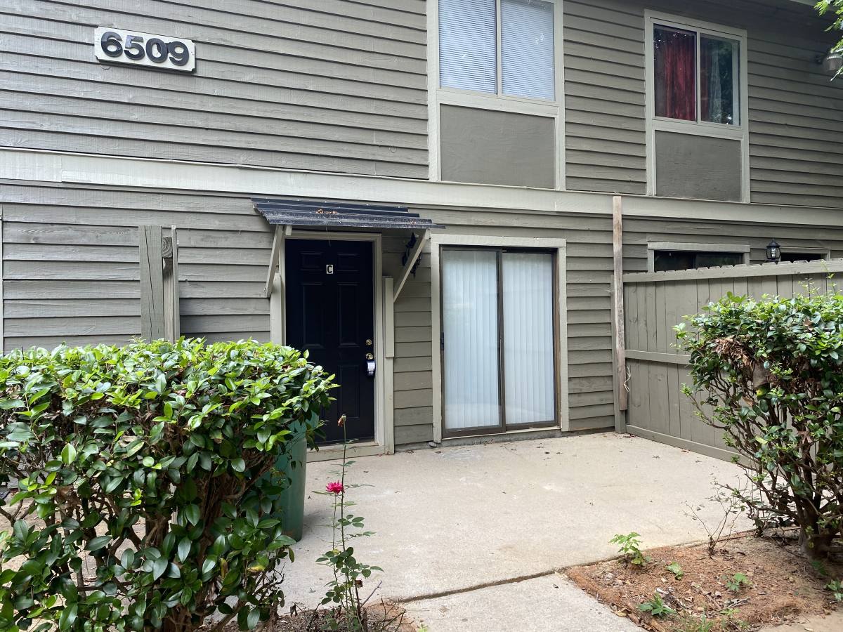 Townhouse for rent at 6509 Parton Court, Peachtree Corners, GA 30092