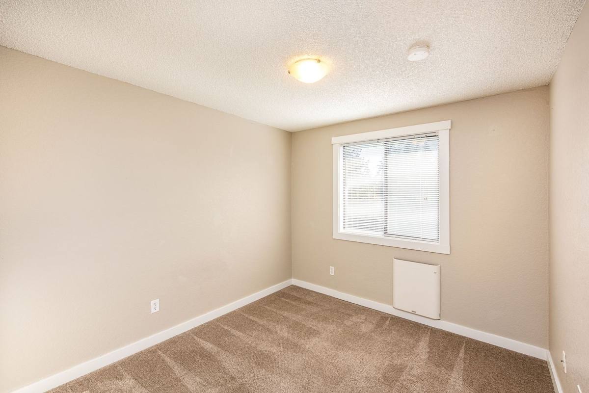 Cross Creek, 4160 124th Ave SE, Bellevue, WA 98006 - Apartment for Rent - Image 9
