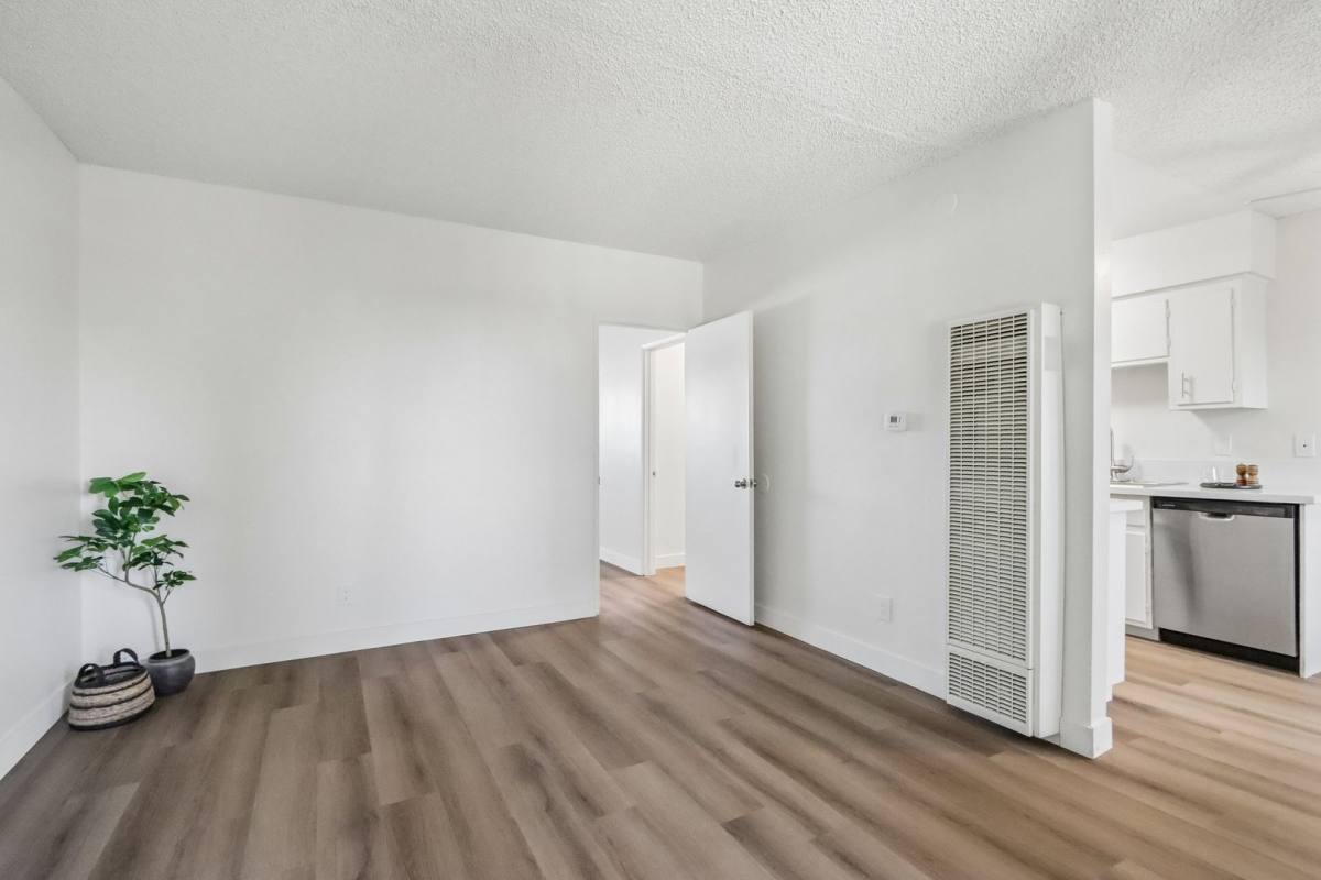 Stonecrest Pointe Apartment Homes, 915 W Orangethorpe Ave, Fullerton, CA 92832 - Apartment for Rent - Image 5