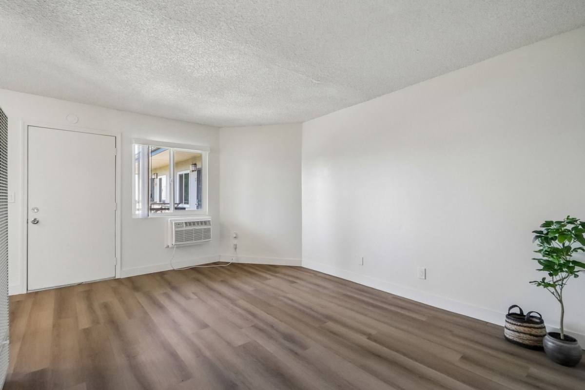 Stonecrest Pointe Apartment Homes, 915 W Orangethorpe Ave, Fullerton, CA 92832 - Apartment for Rent - Image 7