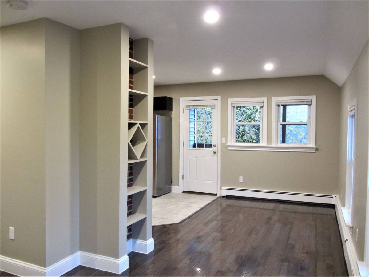 62 High St, Biddeford, ME 04005 - Apartment for Rent - Image 9