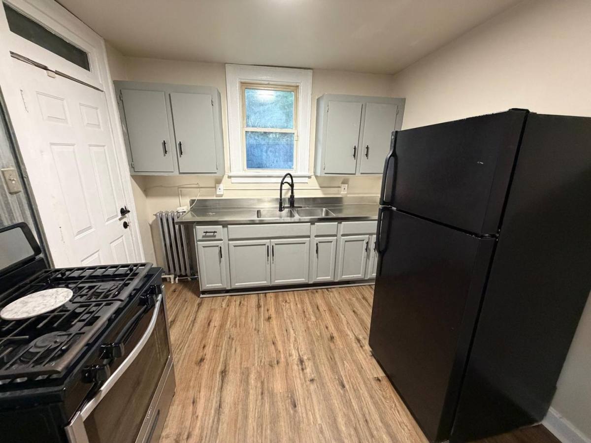1701 Montier St, Pittsburgh, PA 15221 - House for Rent - Image 4