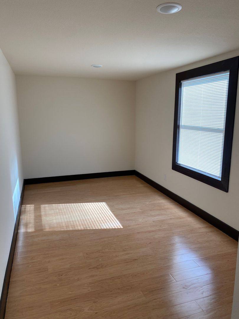 1051 Deer Lane, Azle, TX 76020 - House for Rent - Image 8