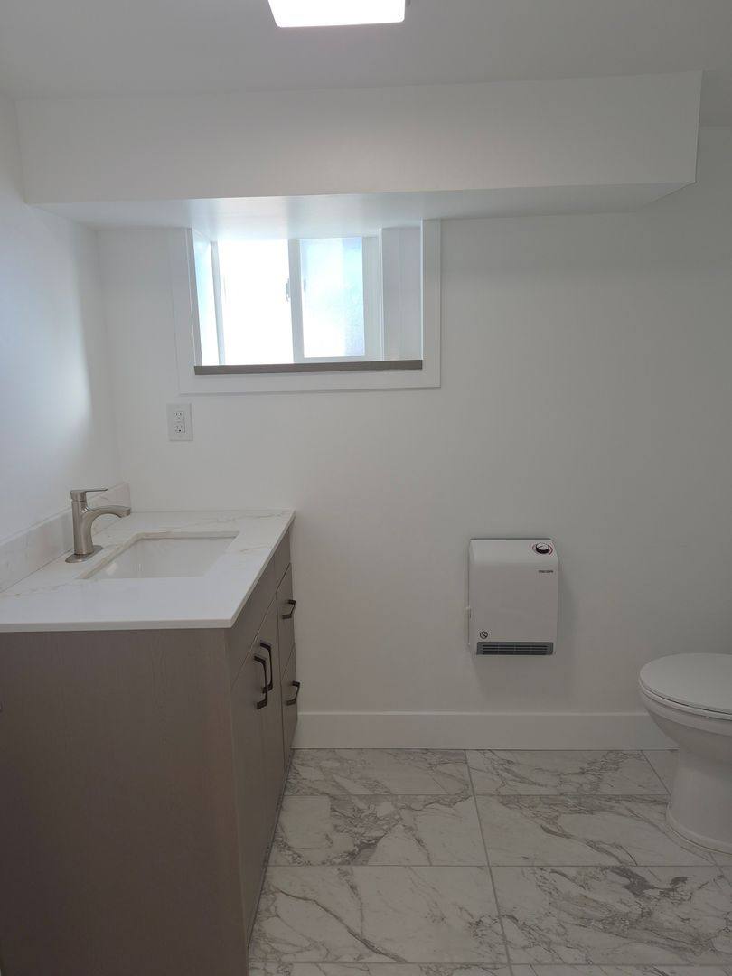 1117 S Grant, Tacoma, WA 98405 - Apartment for Rent - Image 8