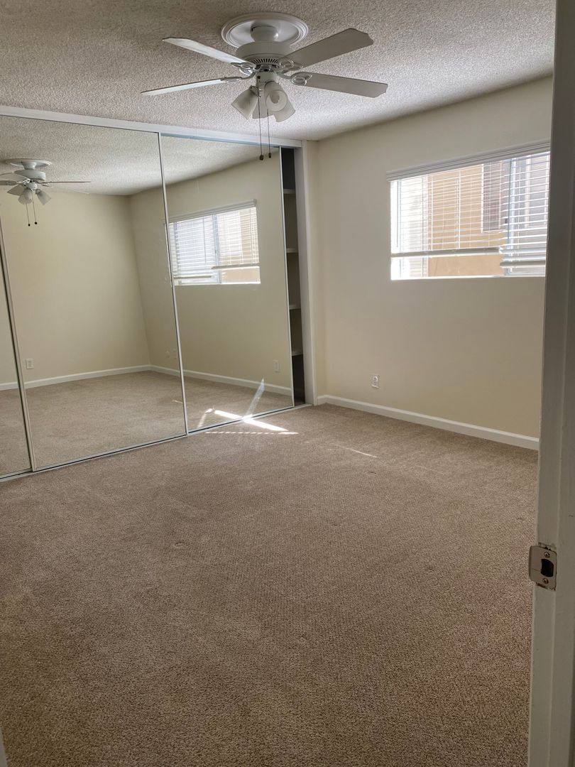 Royal Pacific, 1111 Hornblend St #1-25, San Diego, CA 92109 - Apartment for Rent - Image 4