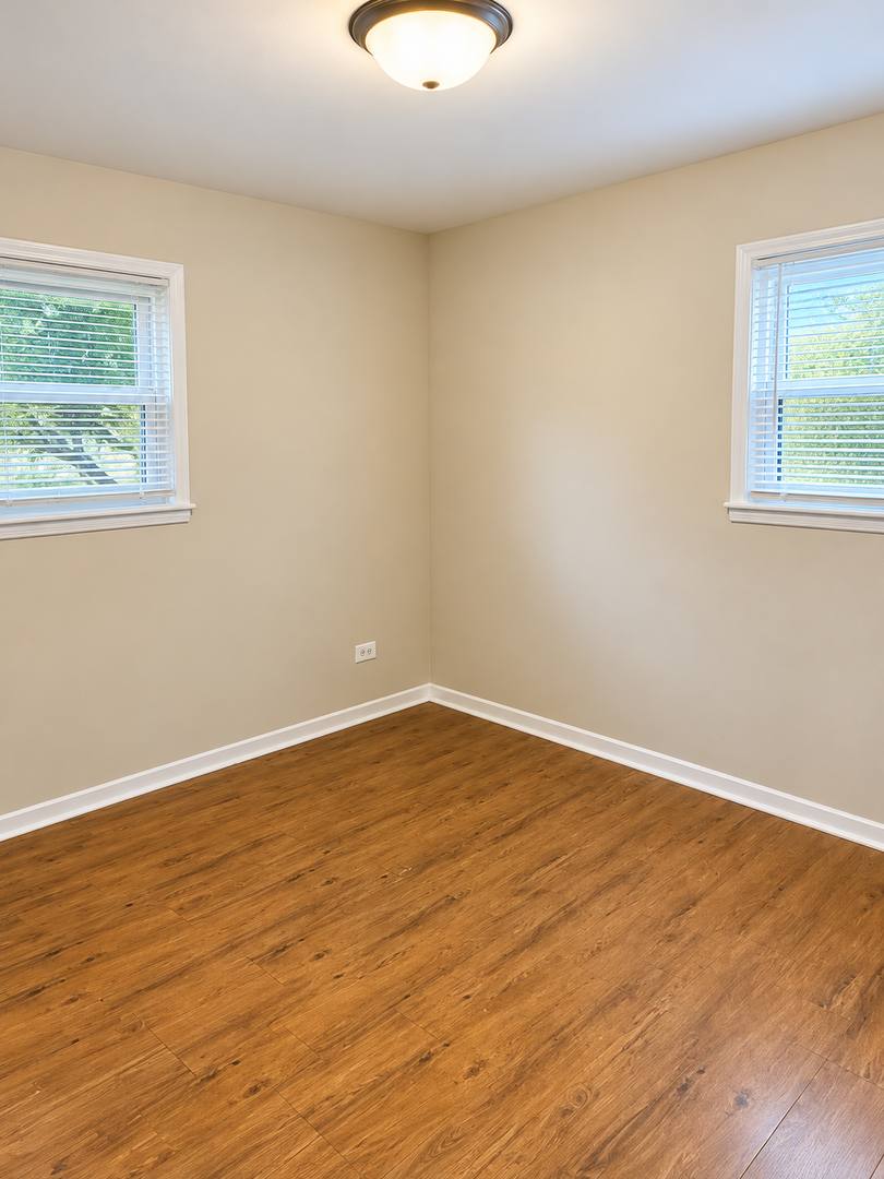 2800 Pine, Waukegan, IL 60085 - House for Rent - Image 6