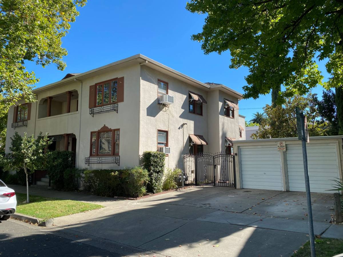 Apartment for rent at 2728 O St #B, Sacramento, CA 95816