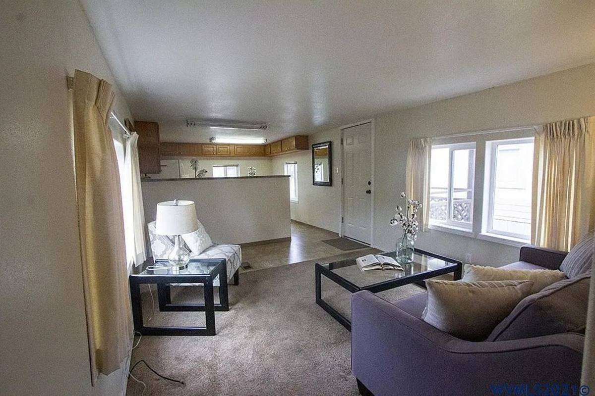 2010 SW 3rd St #2 in Corvallis, OR | 2 Beds 1 Bath 672 sqft House for ...