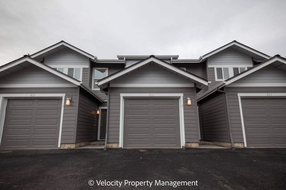 631 SE Wilson Ave, Bend, OR 97702 - Townhouse for Rent - Image 1