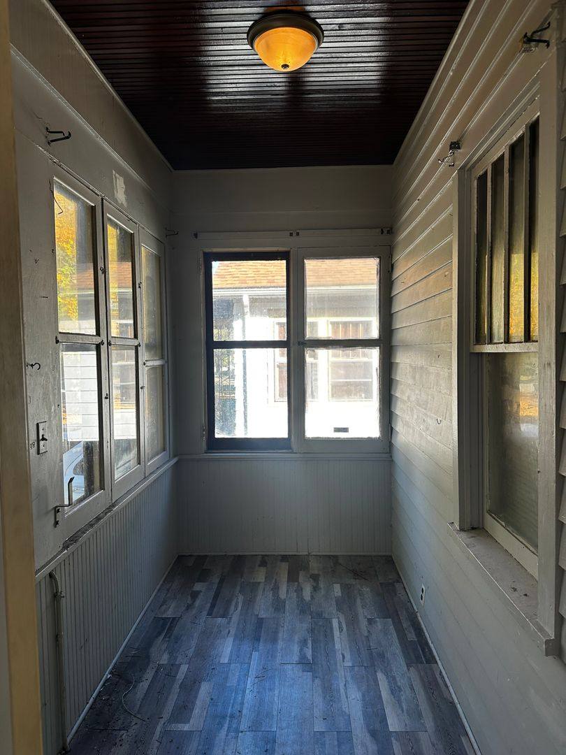 4564 Massachuttes St, Gary, IN 46409 - Apartment for Rent - Image 2