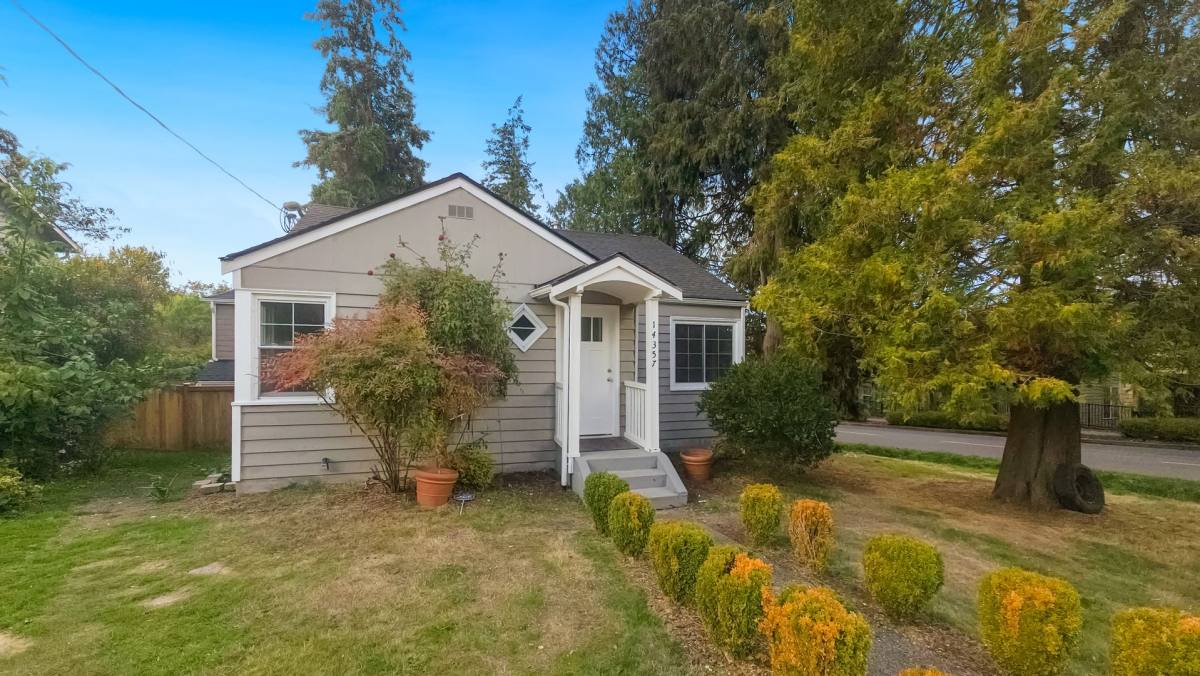 House for rent at 14357 36th Ave NE, Seattle, WA 98125