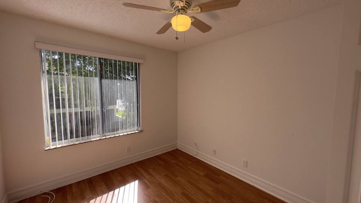 5340 Bosque Lane #98, West Palm Beach, FL 33415 - Townhouse for Rent - Image 10
