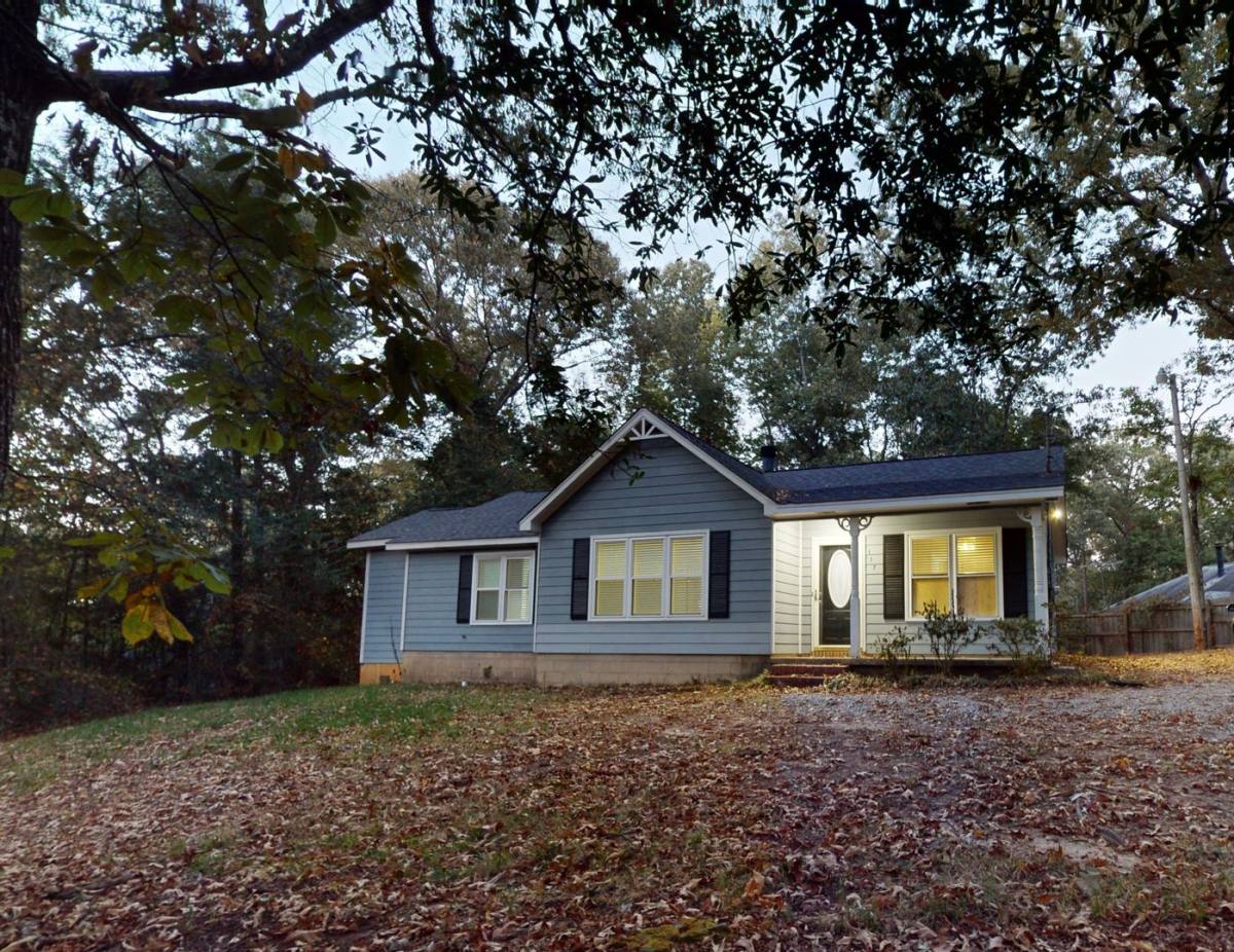Tile View Website 117 Laurel Hill Dr in Prattville, AL | 3 Beds 2 Baths 1,200 sqft House ...