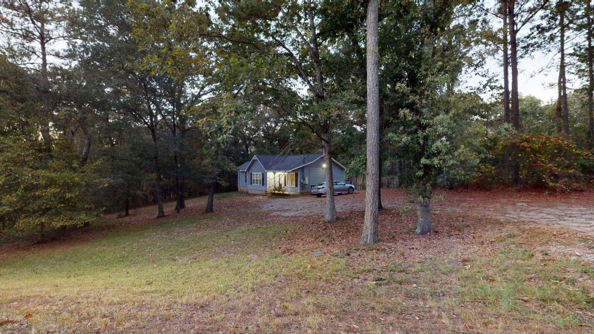 Tile View Website 117 Laurel Hill Dr in Prattville, AL | 3 Beds 2 Baths 1,200 sqft House ...