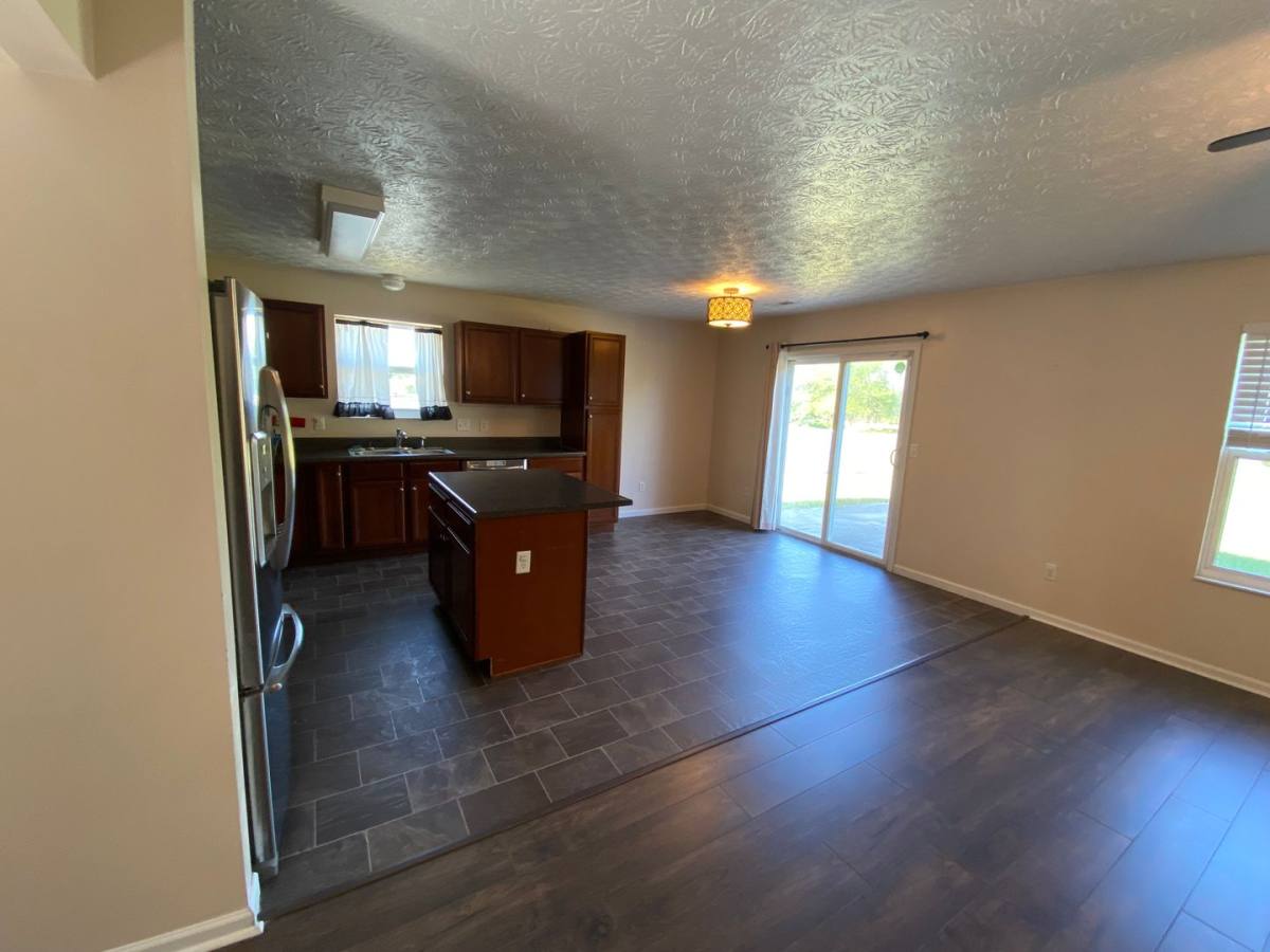 4221 Dobbin Circle, Dayton, OH 45424 - House for Rent - Image 8