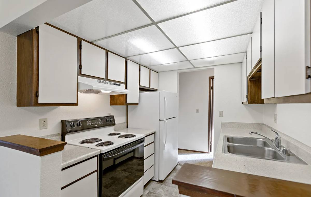 2564 Warner Ave #B, Enumclaw, WA 98022 - Apartment for Rent - Image 5