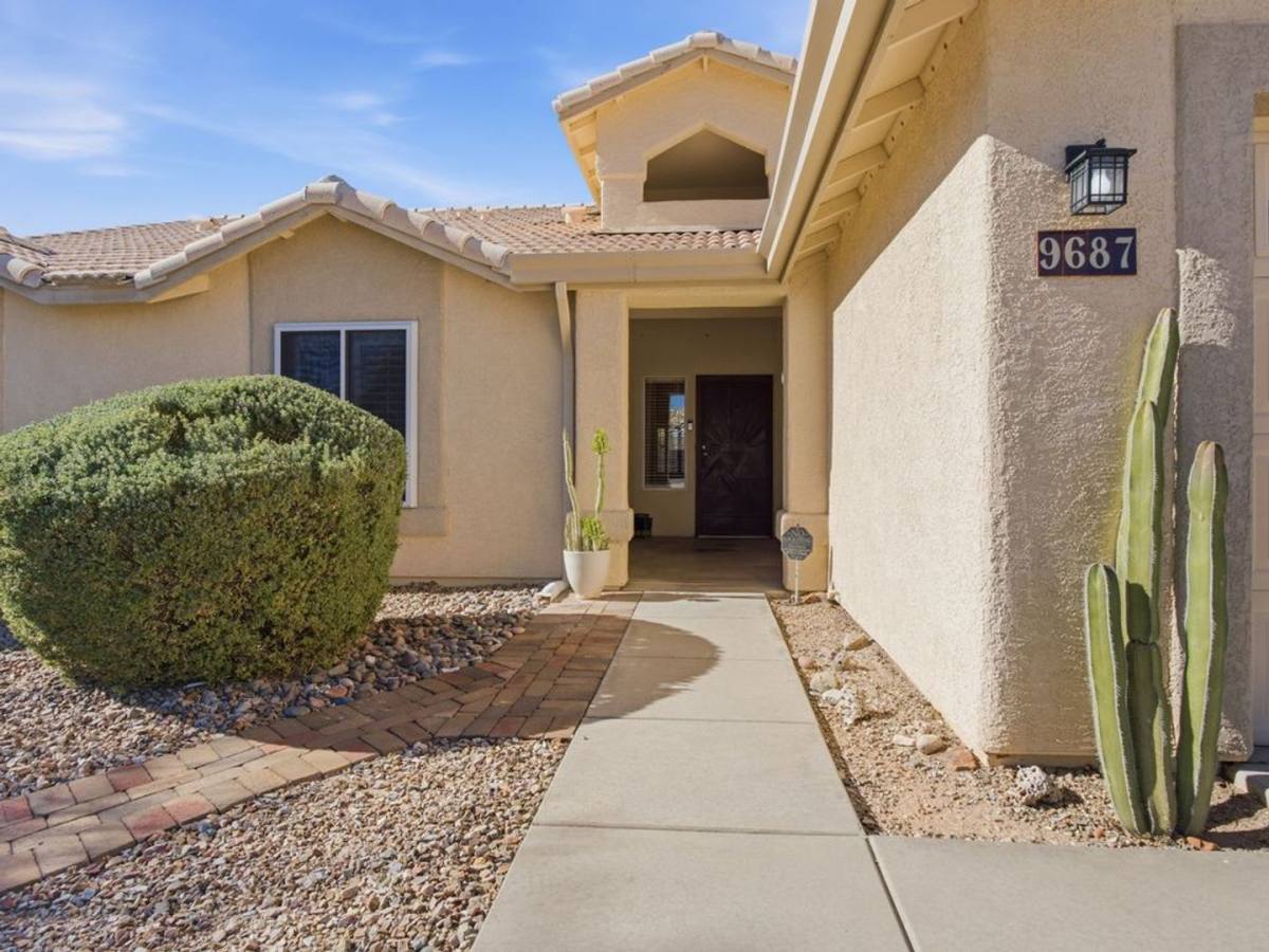9687 E Banbridge St, Tucson, AZ 85747 - House for Rent - Image 4