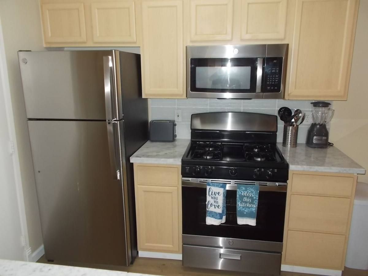 950 Seven Hills Dr #123, Henderson, NV 89052 - Condo for Rent - Image 8