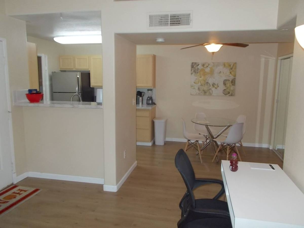 950 Seven Hills Dr #123, Henderson, NV 89052 - Condo for Rent - Image 6
