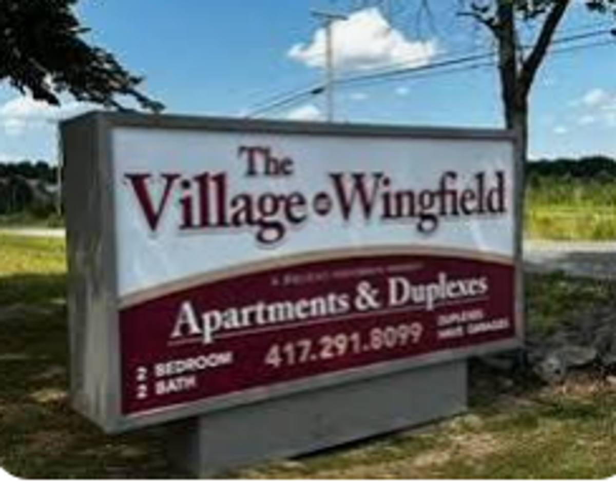 Apartment for rent at The Village at Wingfield Bonnie, 1304-1416 Bonnie, Webb City, MO 64870
