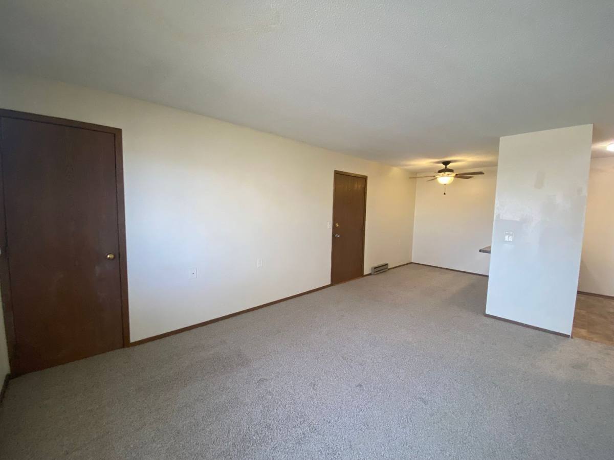 Northway, 205 NW 8th St, Grimes, IA 50111 - Apartment for Rent - Image 2