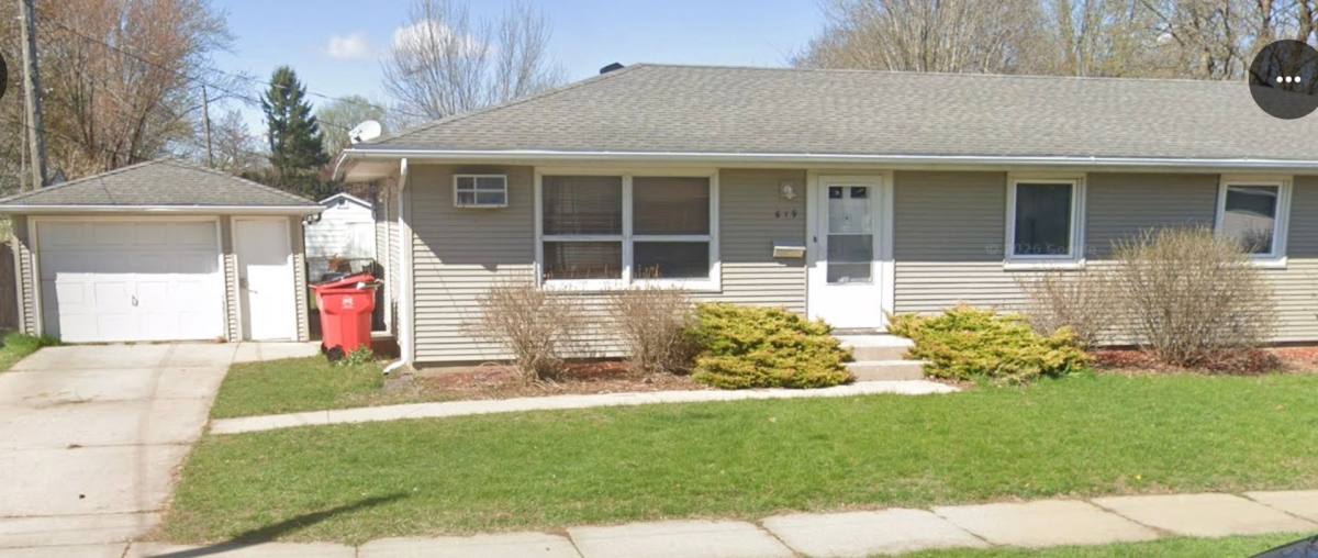 Apartment for rent at Reilly Duplex, 619 14th St SE, Rochester, MN 55904
