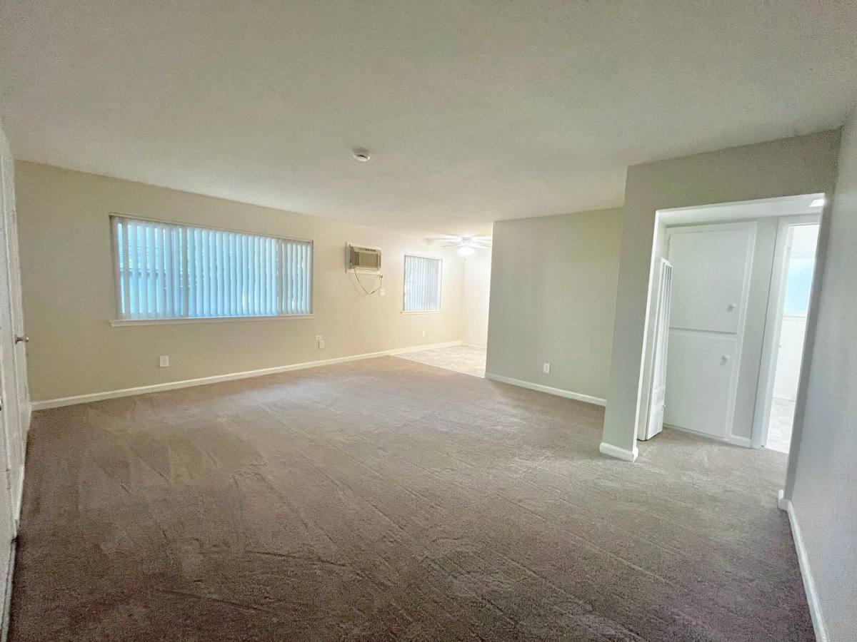 510 23rd St, Sacramento, CA 95816 - Apartment for Rent - Image 2