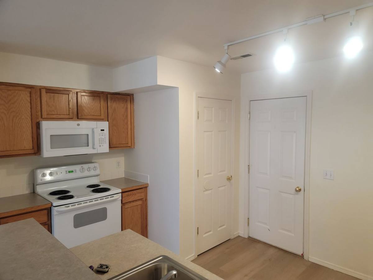 340, 42, 46, 48 Leadora Lane, Coeur d'Alene, ID 83815 - Apartment for Rent - Image 5
