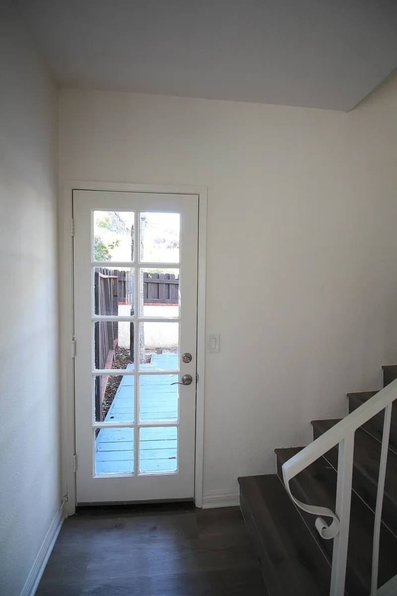 4940 Lewis Rd, Agoura Hills, CA 91301 - Apartment for Rent - Image 4