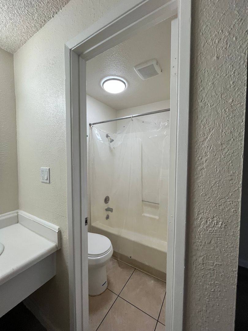 Independence Flats, 555 N Stewart St, Carson City, NV 89701 - Apartment for Rent - Image 9
