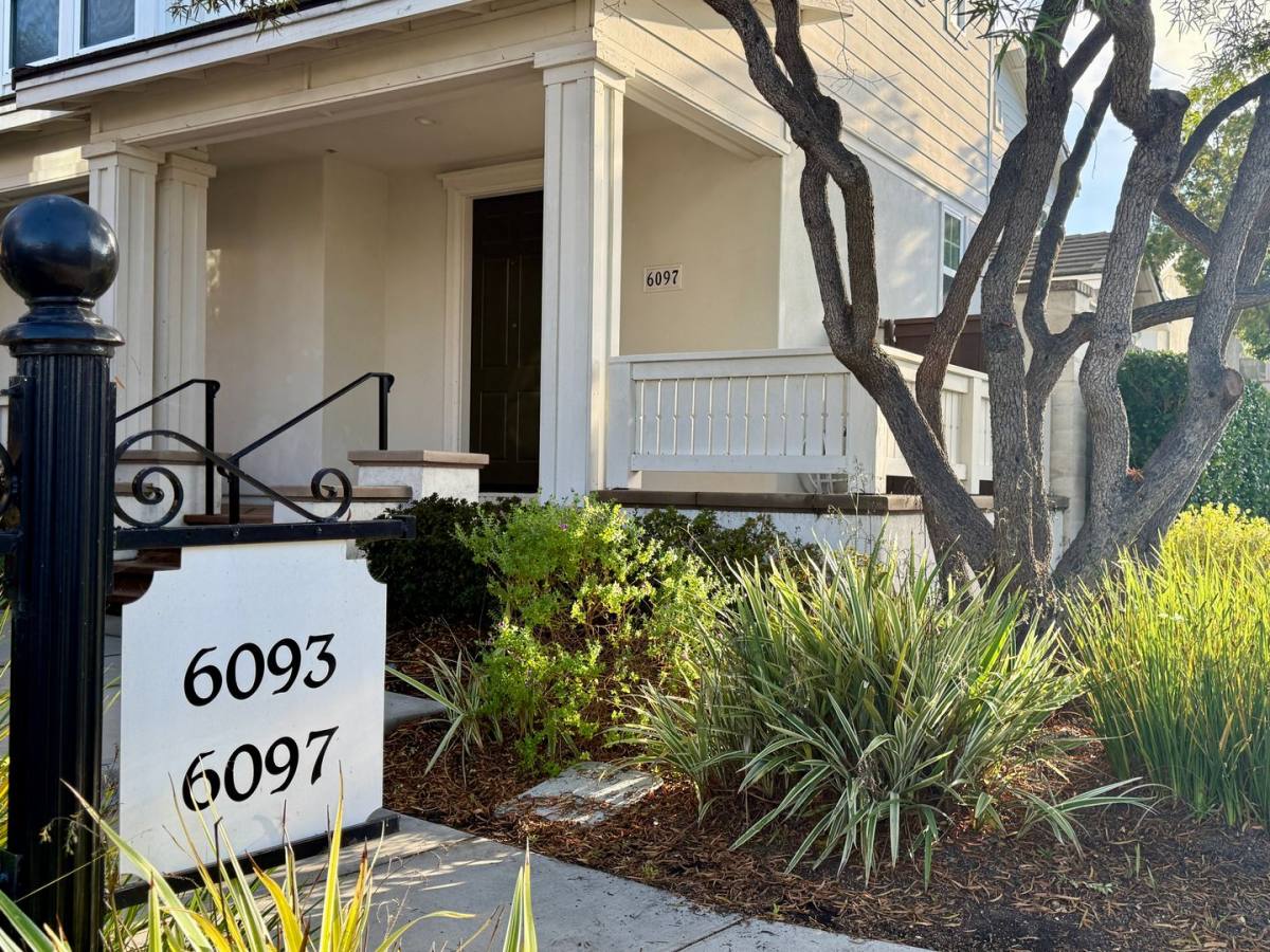 6097 African Holly Trail, San Diego, CA 92130 - House for Rent - Image 3