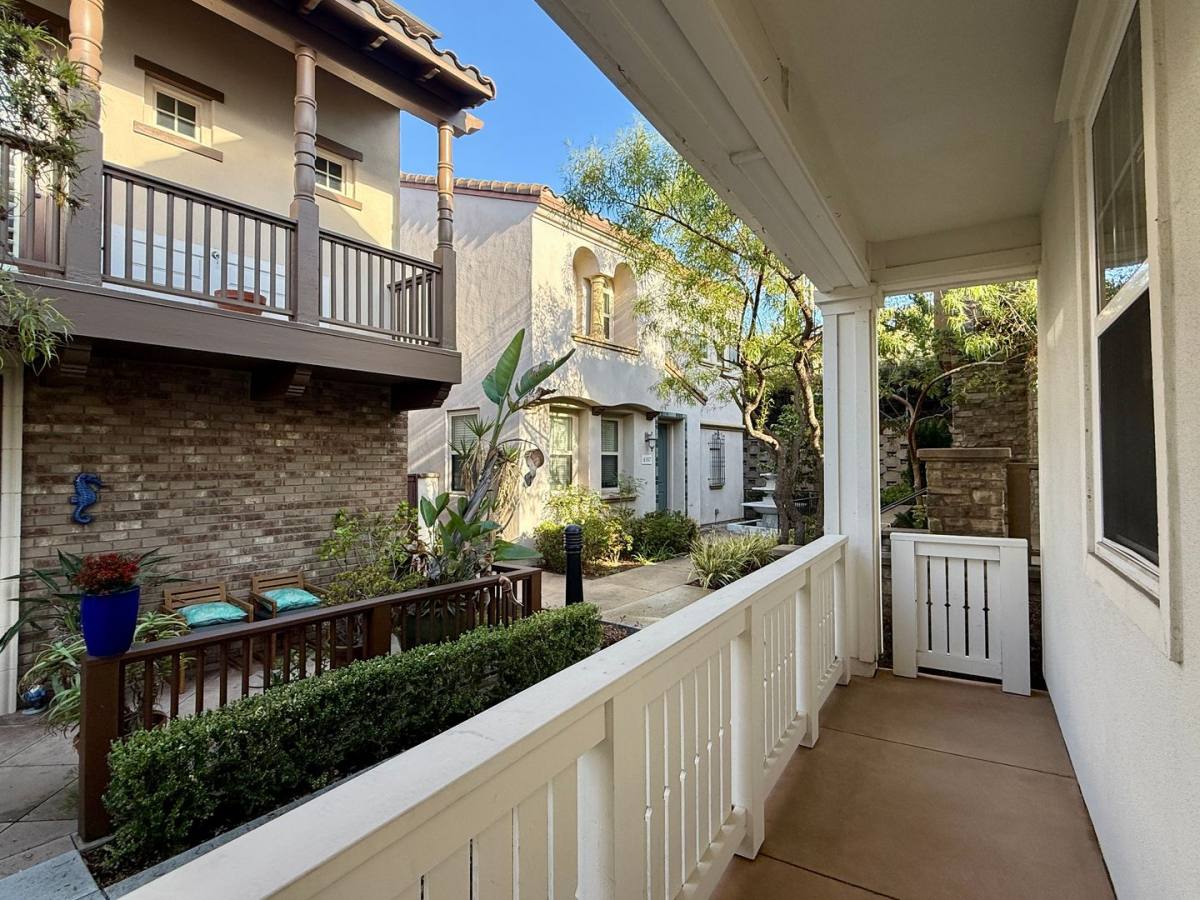 6097 African Holly Trail, San Diego, CA 92130 - House for Rent - Image 5