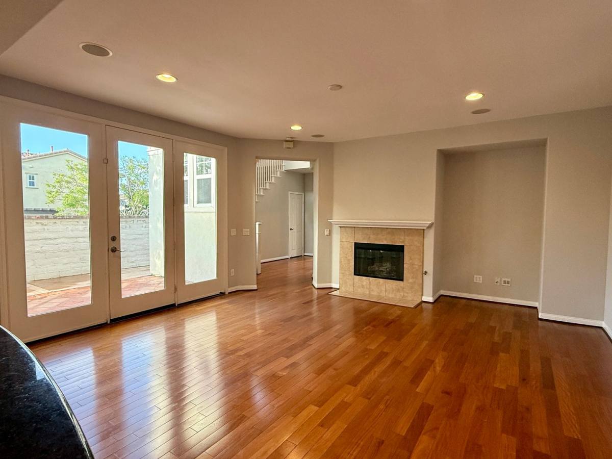 6097 African Holly Trail, San Diego, CA 92130 - House for Rent - Image 7