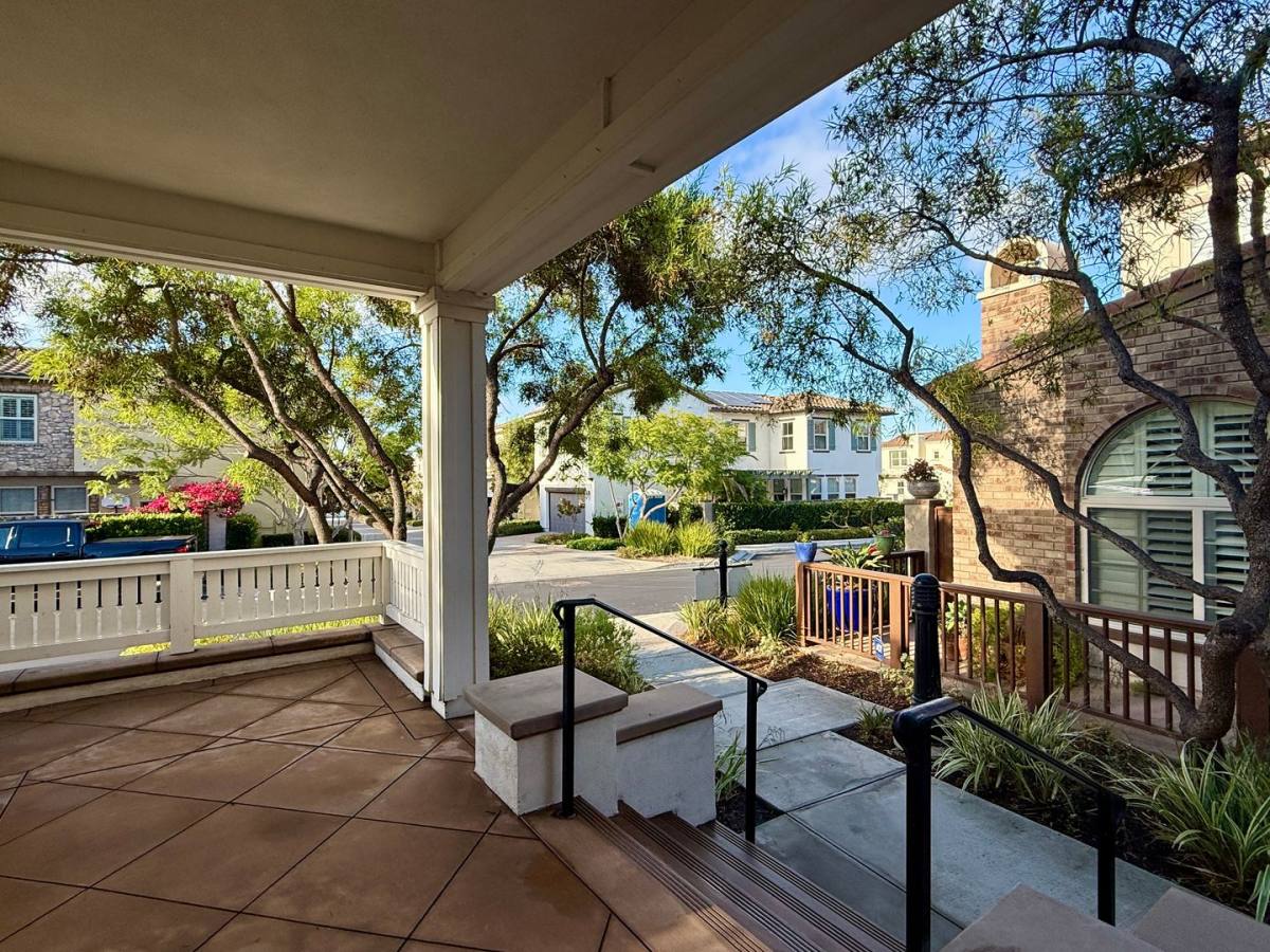 6097 African Holly Trail, San Diego, CA 92130 - House for Rent - Image 4